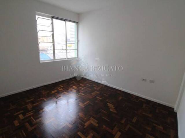 Apartamento para Venda em Curitiba - 4