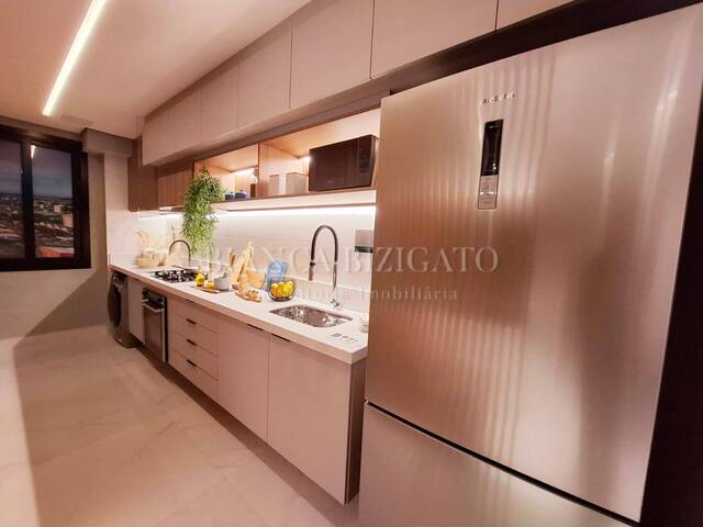 #105 - Apartamento para Venda em Curitiba - PR - 2