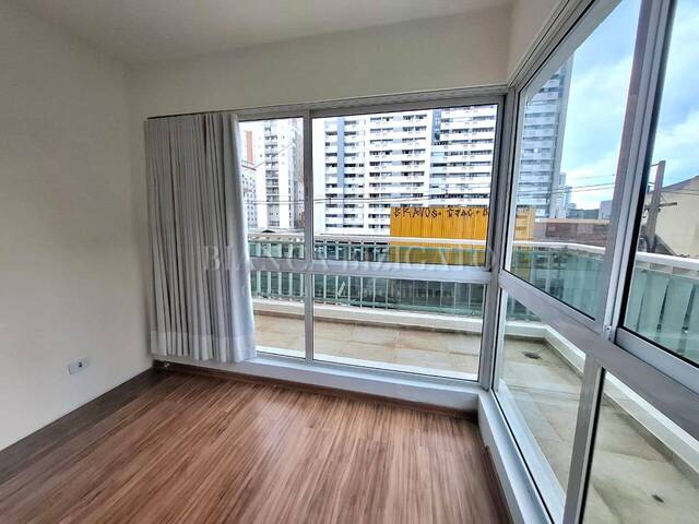 #133 - Apartamento para Venda em Curitiba - PR - 1