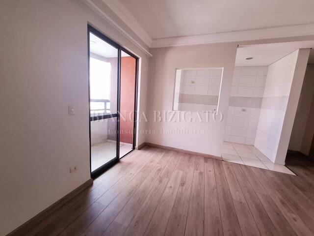 #140 - Apartamento para Venda em Curitiba - PR - 3