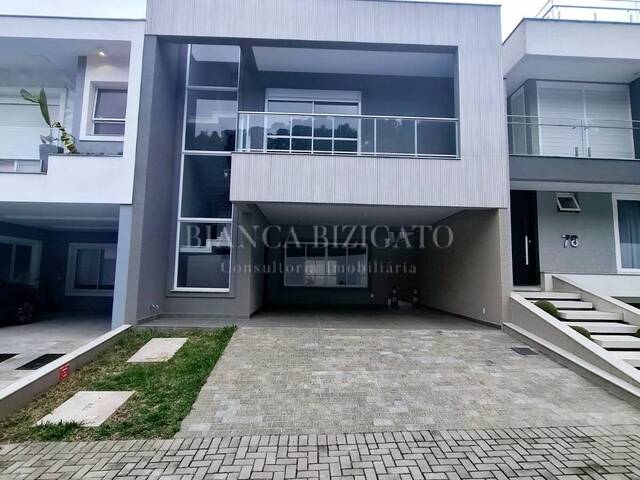 #141 - Casa para Venda em Curitiba - PR - 2