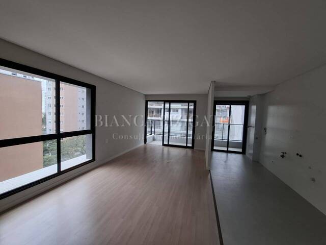 Apartamento para Venda em Curitiba - 5