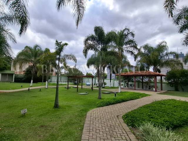 #157 - Apartamento para Venda em Curitiba - PR