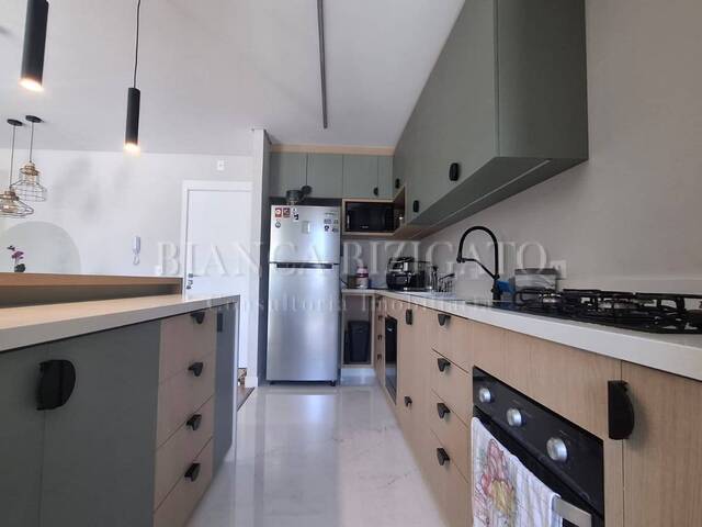 #158 - Apartamento para Venda em Curitiba - PR