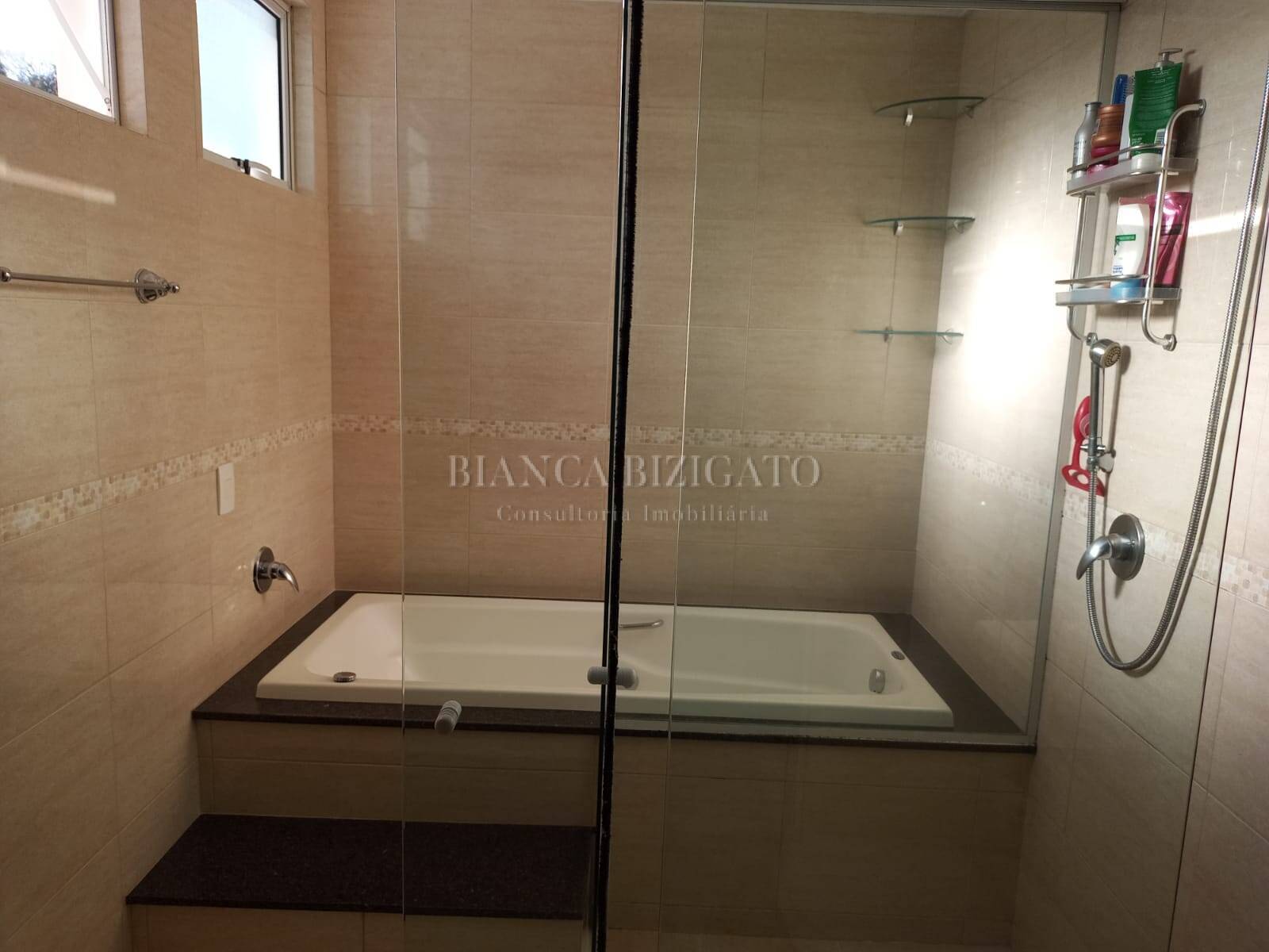 Casa, 5 quartos, 338 m² - Foto 28