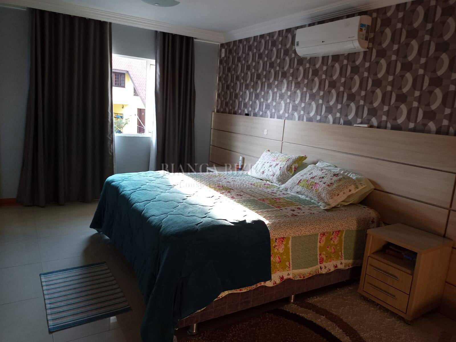 Casa, 5 quartos, 338 m² - Foto 32