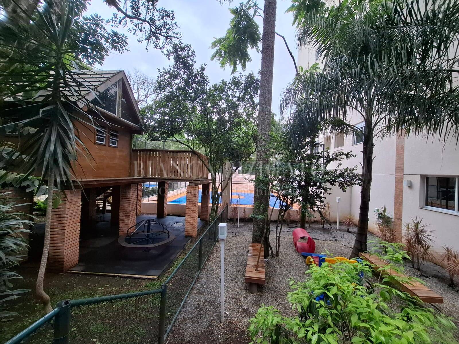 Cobertura, 3 quartos, 211 m² - Foto 13