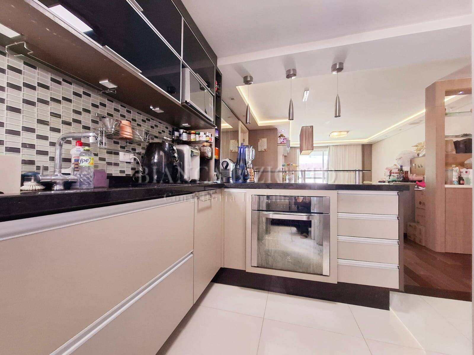 Apartamento à venda com 2 quartos, 73m² - Foto 11