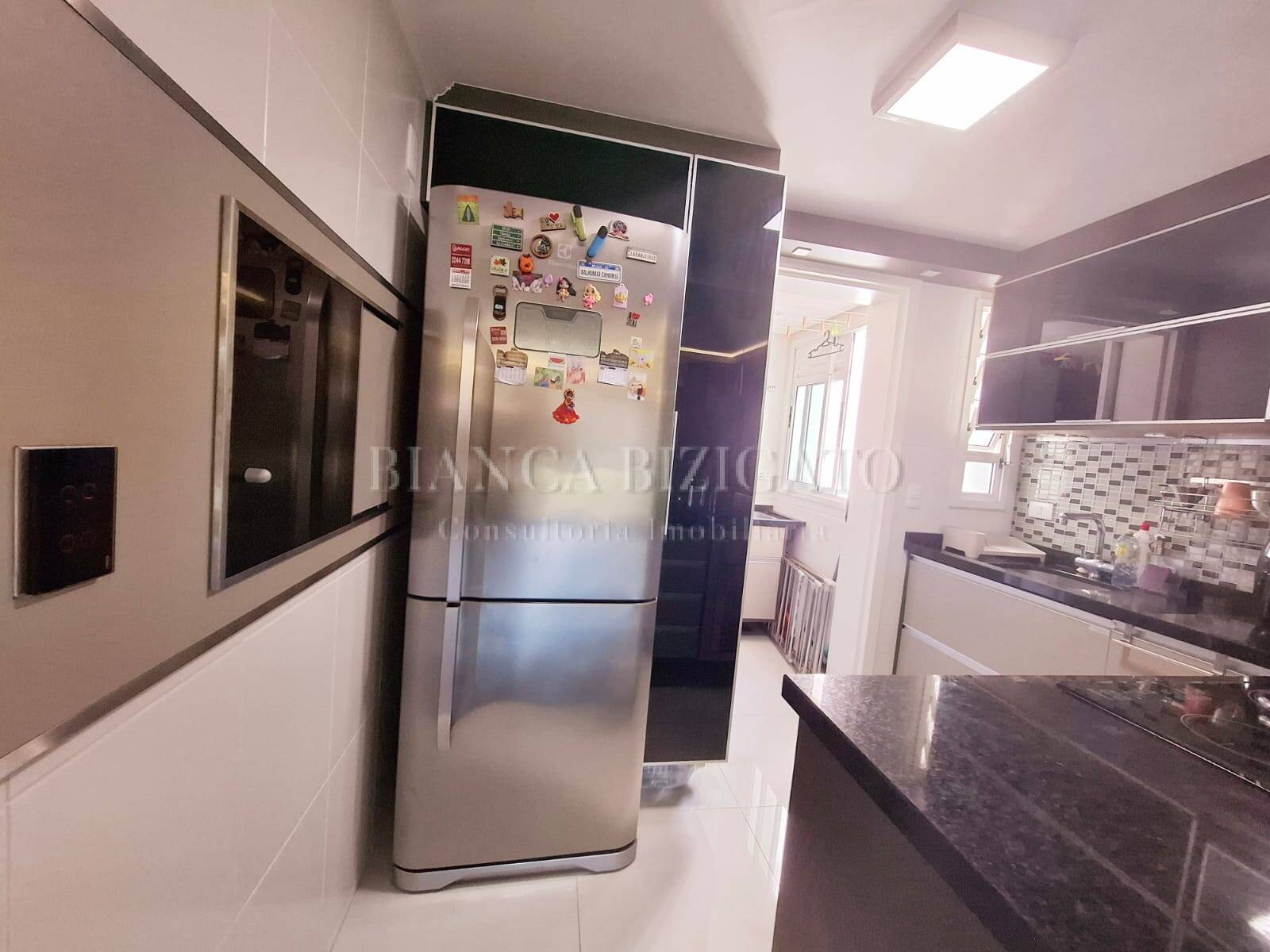 Apartamento à venda com 2 quartos, 73m² - Foto 9