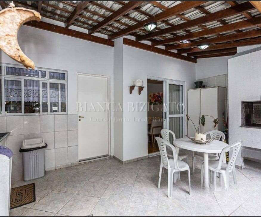 Casa, 4 quartos, 225 m² - Foto 4