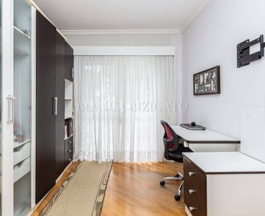 Casa, 4 quartos, 225 m² - Foto 9