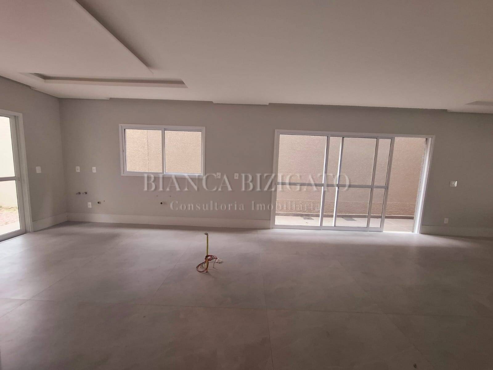 Casa, 4 quartos, 281 m² - Foto 3
