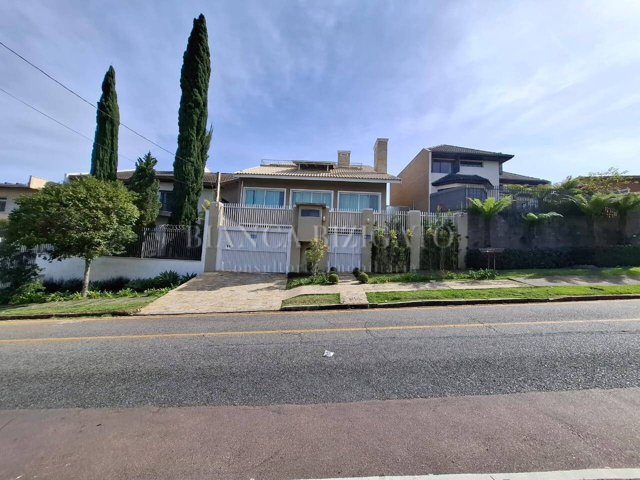 Casa, 7 quartos, 733 m² - Foto 1