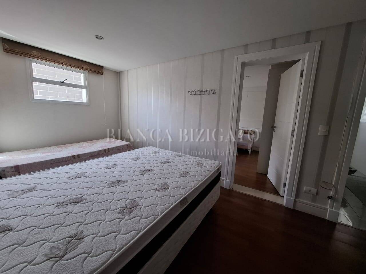 Casa, 7 quartos, 733 m² - Foto 33