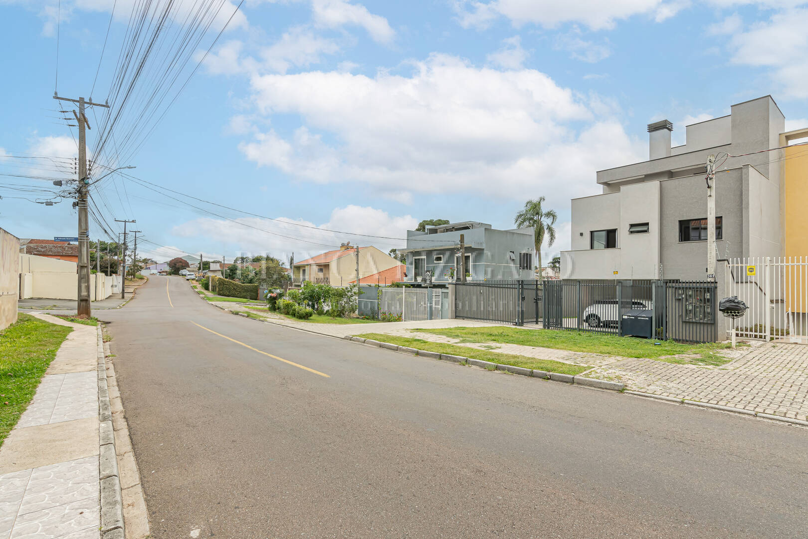 Casa, 4 quartos, 132 m² - Foto 2